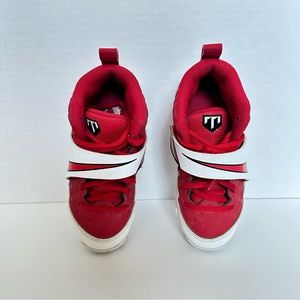 Nike Cleats FastFlex Trout with Velcro strap kids size 12